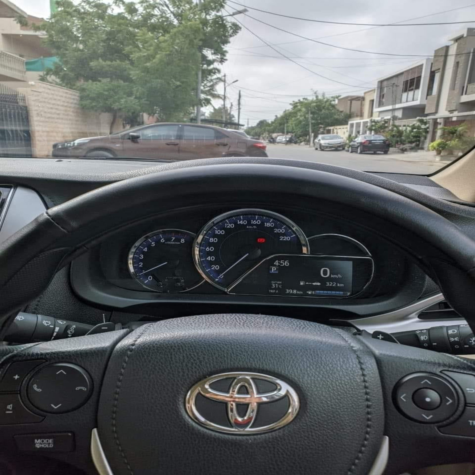 Toyota Yaris Paddle Shifters 2020-2026 - autokings.pk